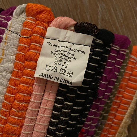 NWOT Indian Handmade Multi-Color Chindi Area Rug - Picture 4 of 8